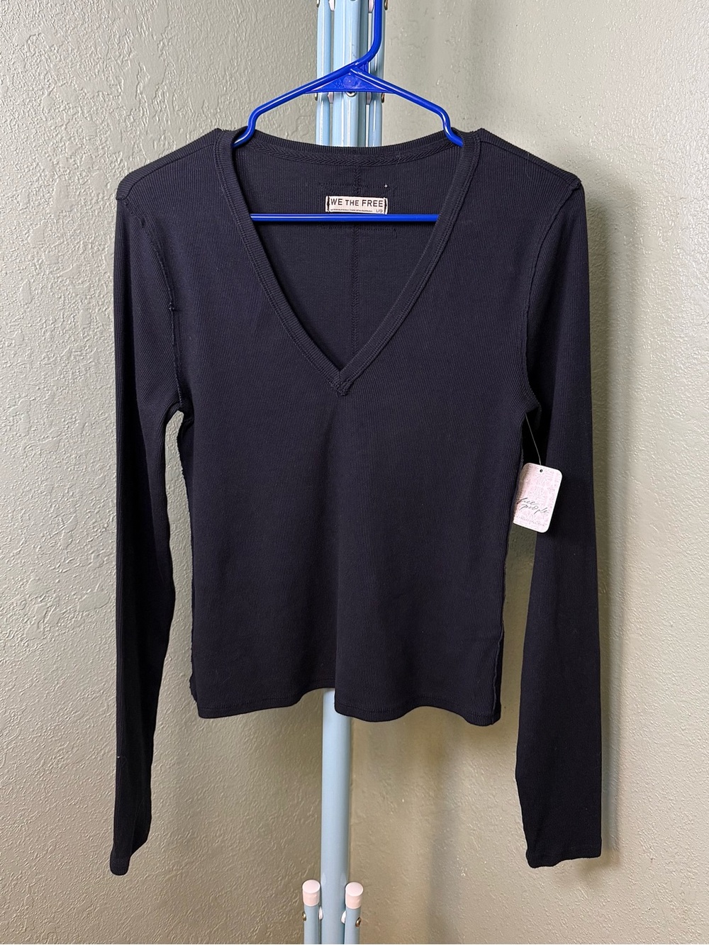 We The Free Black Long Sleeve V-Neck Slim Top